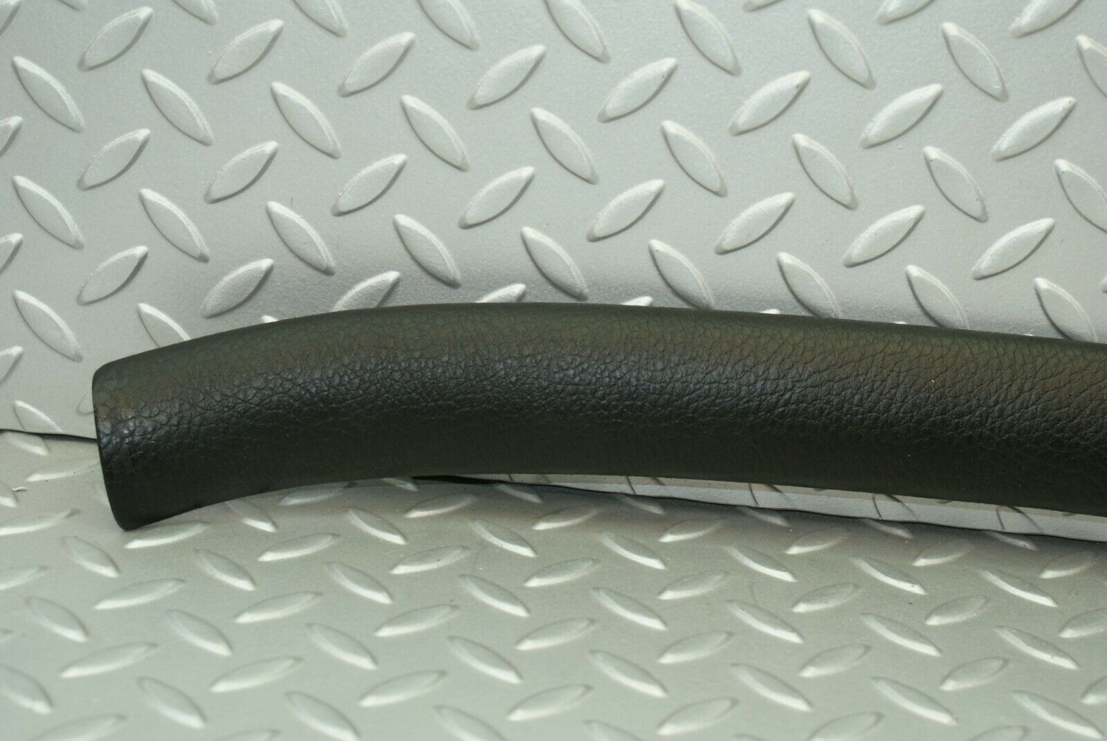 3128 Mercedes-Benz W115 220D Interior Roof Panel Trim