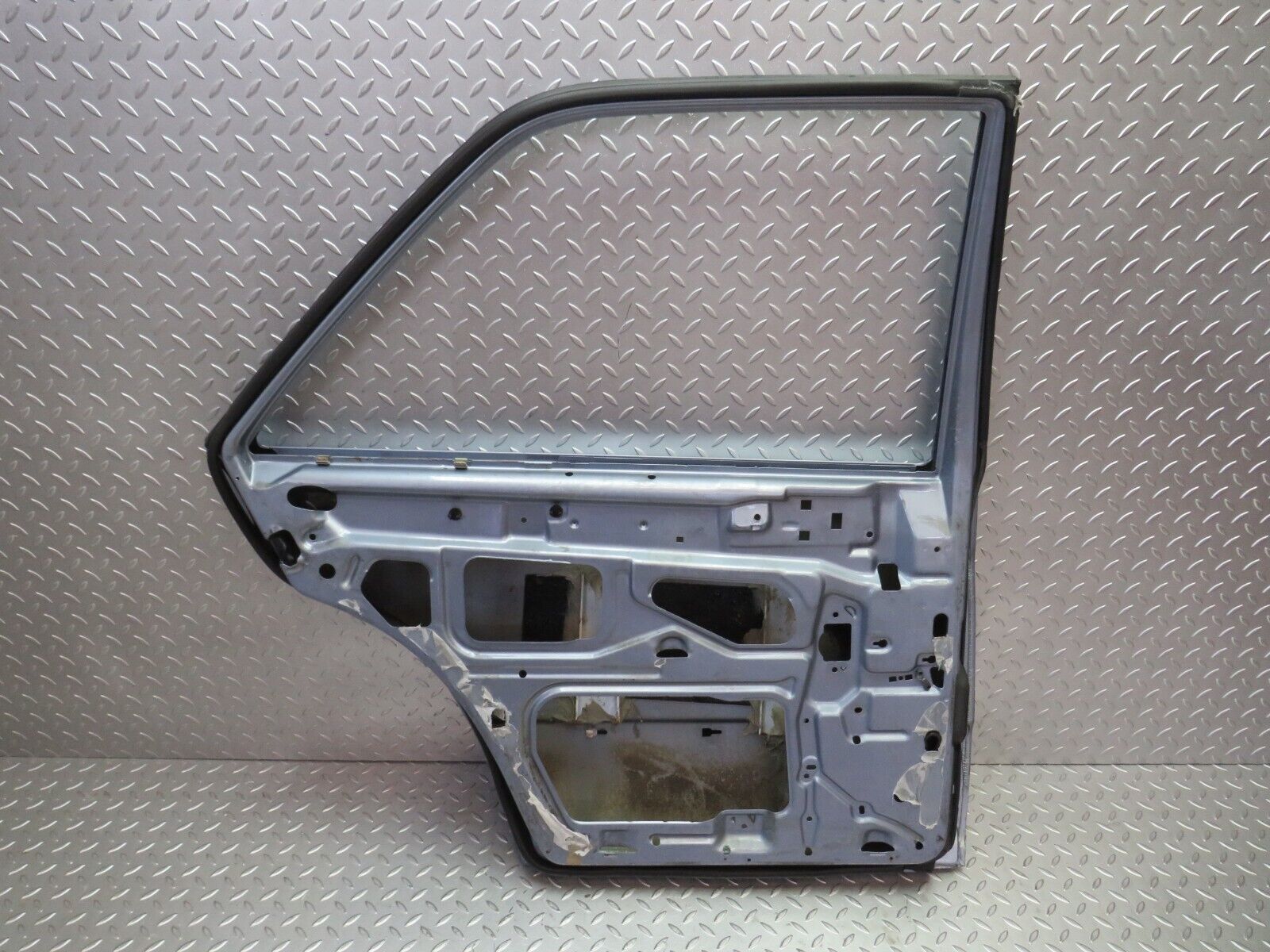 25227 Mercedes-Benz W201 190D Rear Left Door