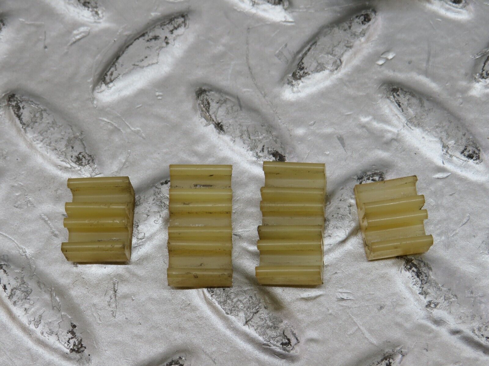 26267 Mercedes-Benz W116 450SE Fuel Line Hose Set