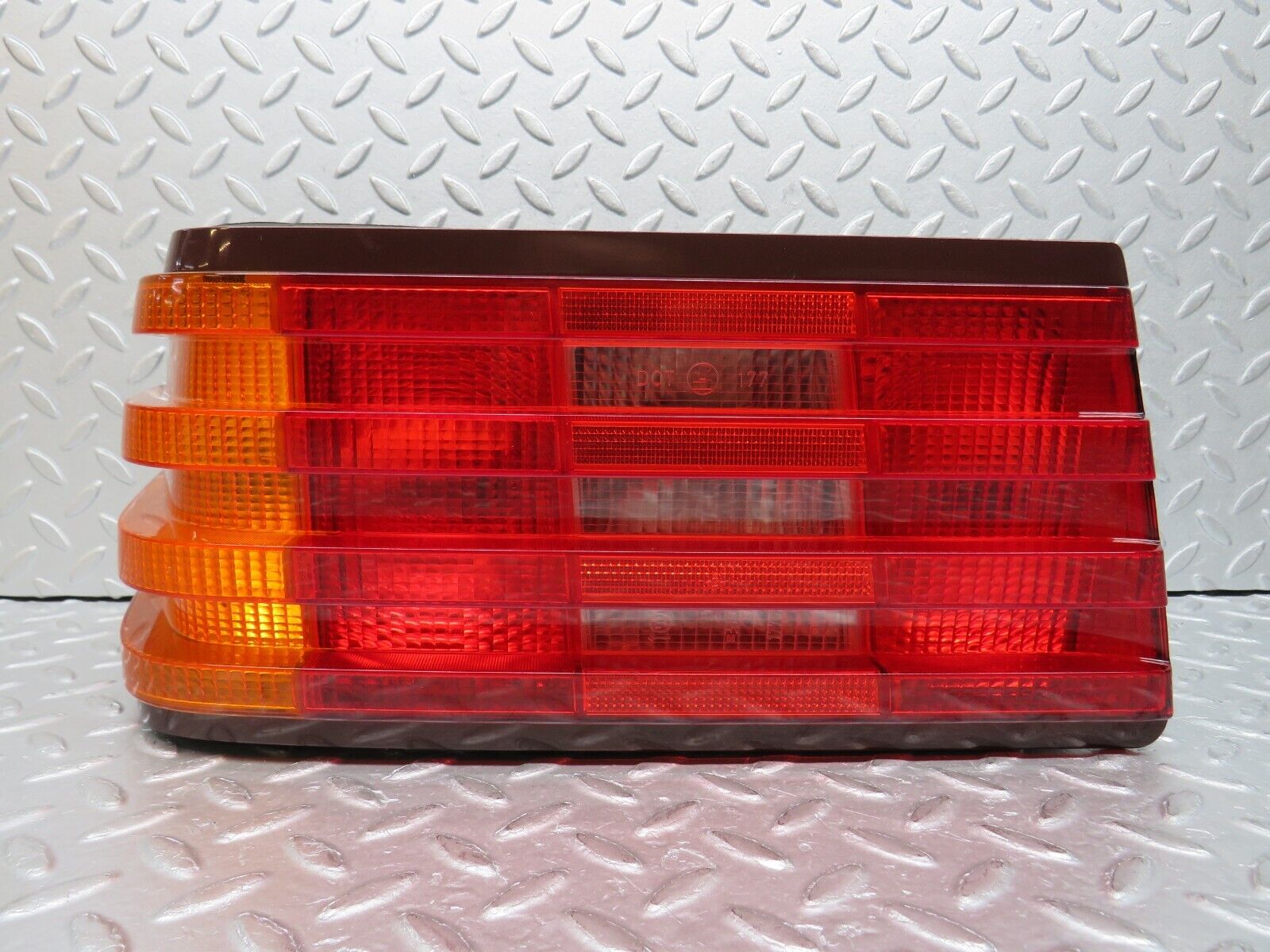 38354 Mercedes-Benz R129 280SL Coupe Tail Light Left Side 1298201964