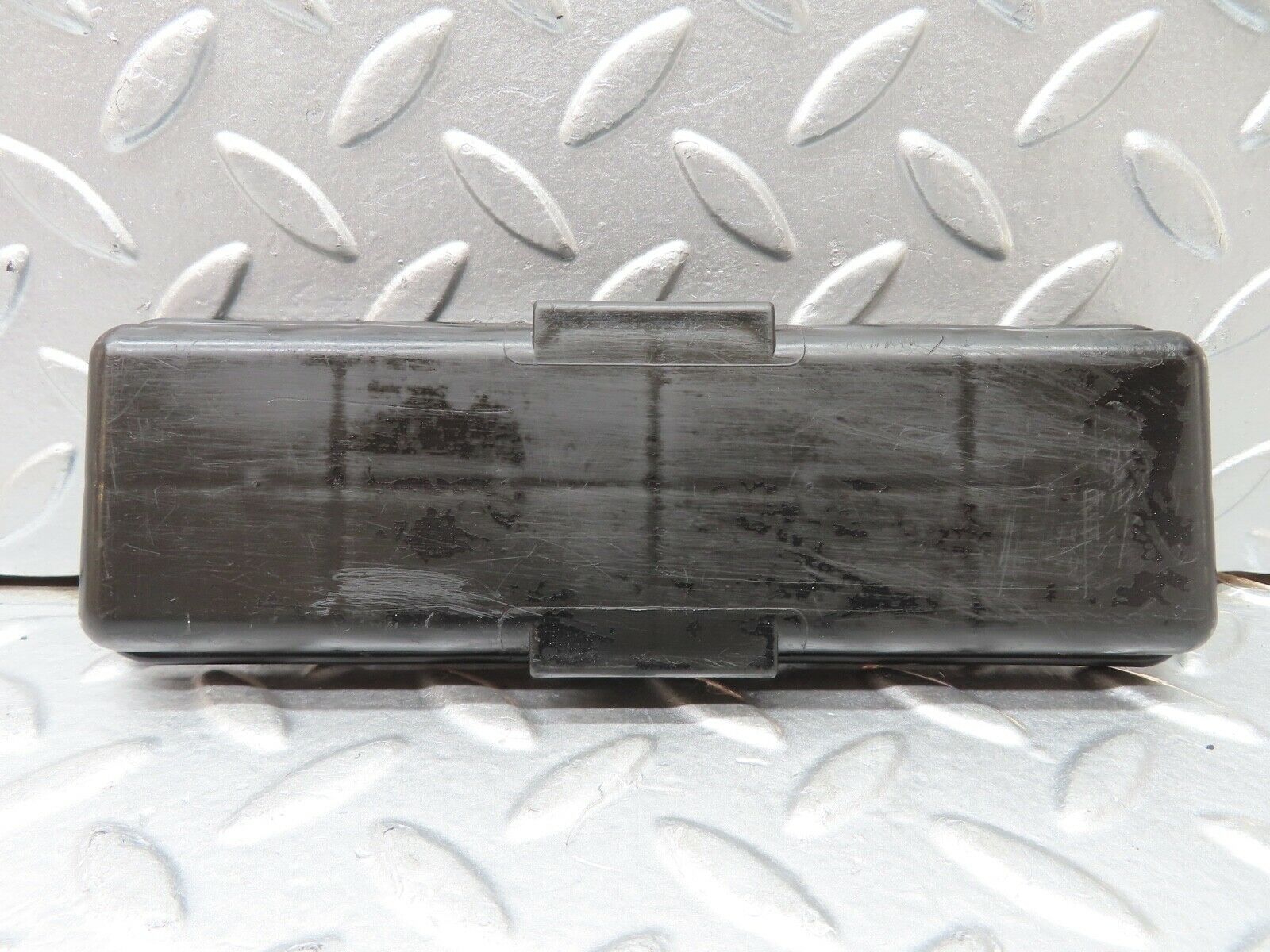 20851 Mercedes-Benz W114 250CE Coupe Fuse Box Lid 1145450000