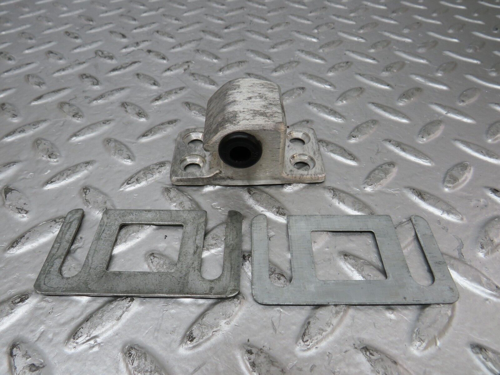 26219 Mercedes-Benz W116 450SE Door Lock Latch Left Side