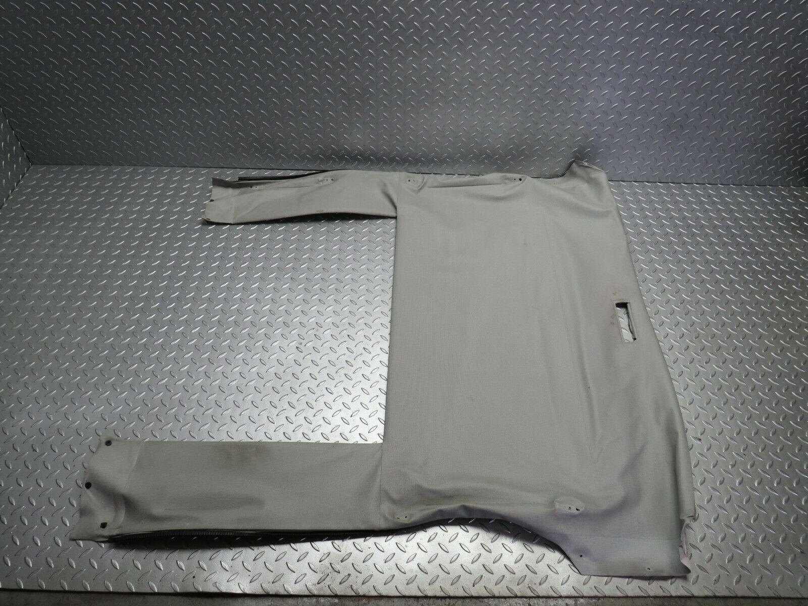 22322 Mercedes-Benz C124 E220 Coupe Roof Headlining Grey