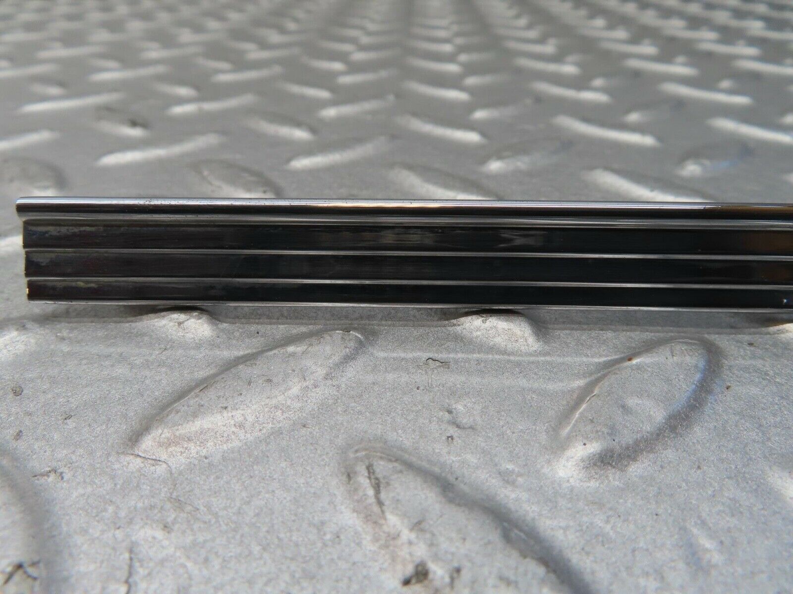 13288 Mercedes-Benz W111 220S Dashboard Chrome Moulding Trim 1106890072