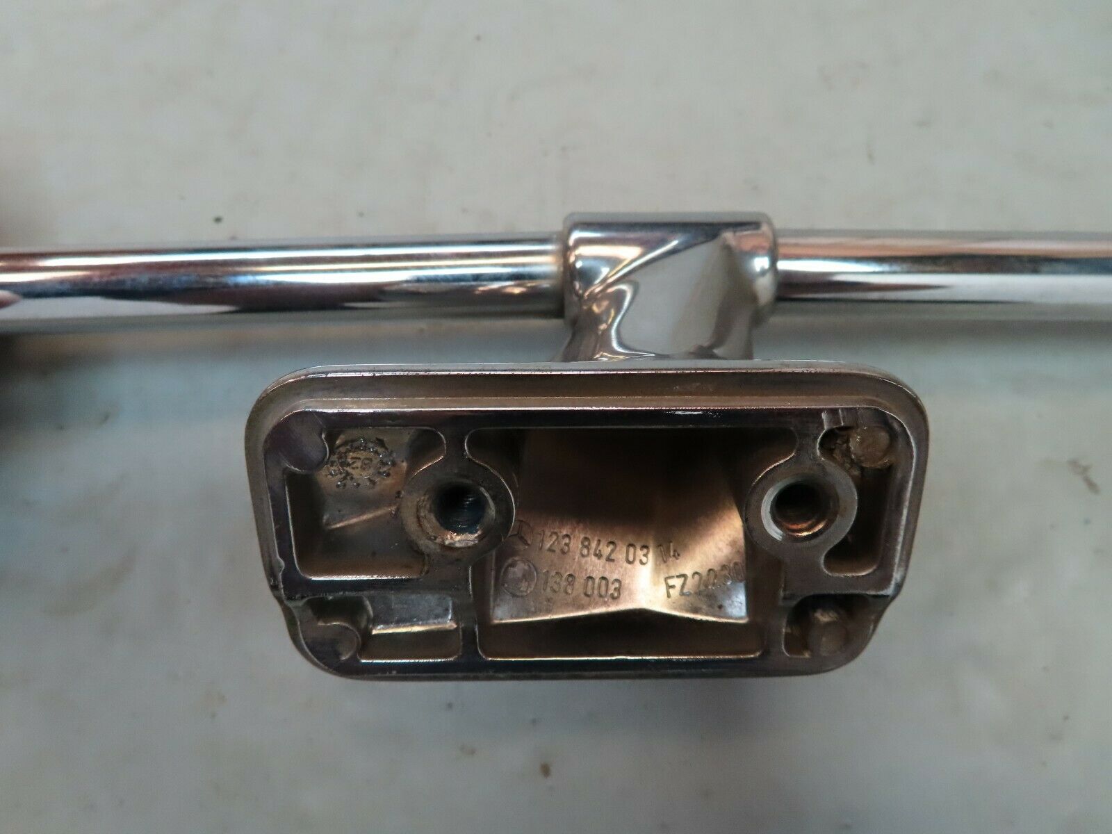 3796 Mercedes-Benz S123 200T Wagon Roof Bar Roof Rack Chrome Left