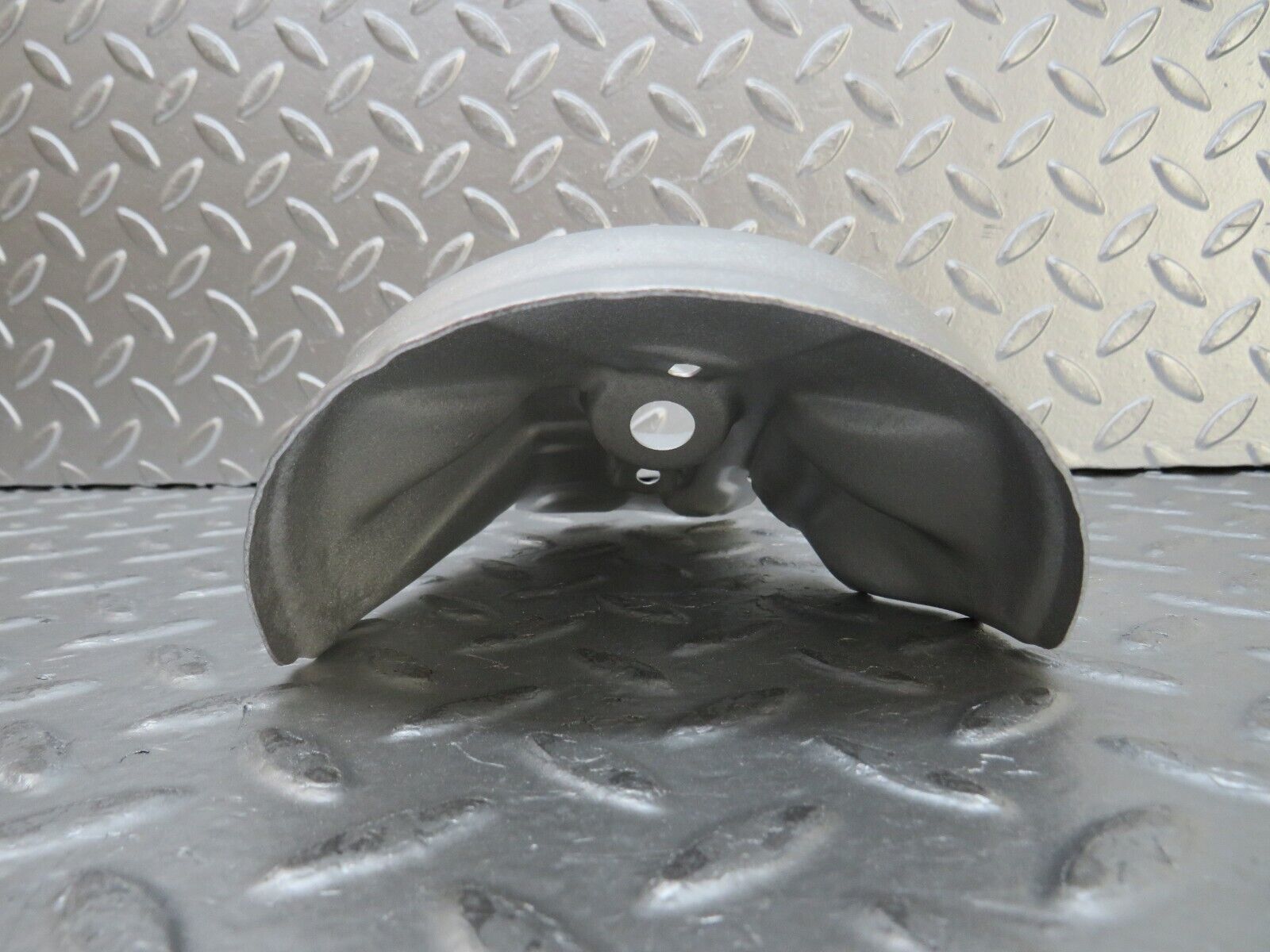 26689 Mercedes-Benz C124 220CE Coupe Engine Mount Bracket Heat Shield