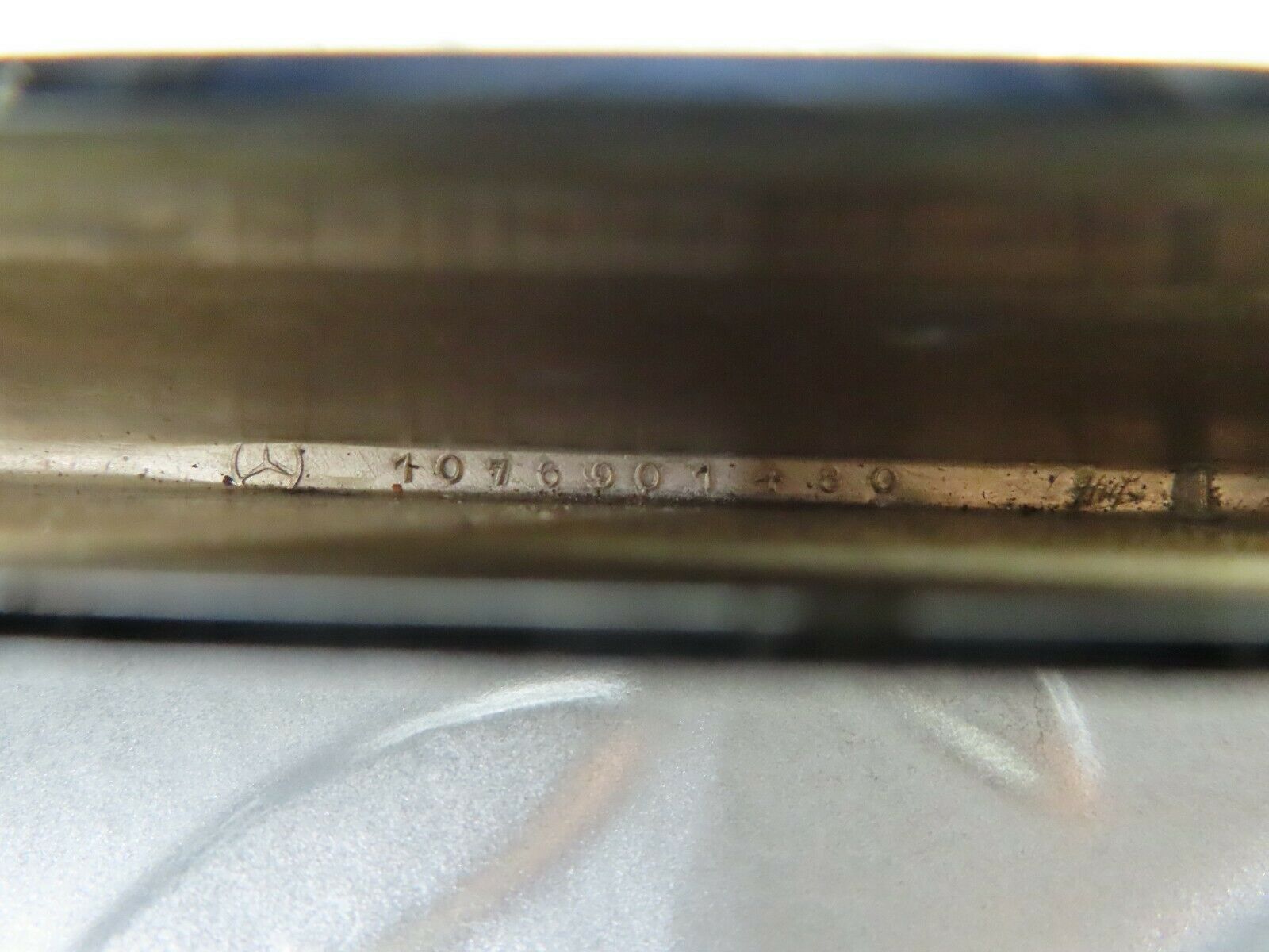 6877 Mercedes-Benz C107 350SLC Coupe Trunk Chrome Handle Moulding Right 1076901480