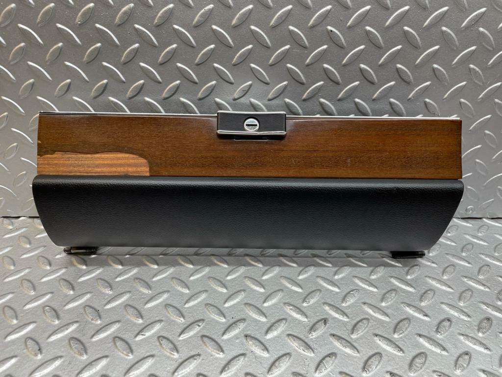 0137 Mercedes-Benz W116 350SE Glovebox Door