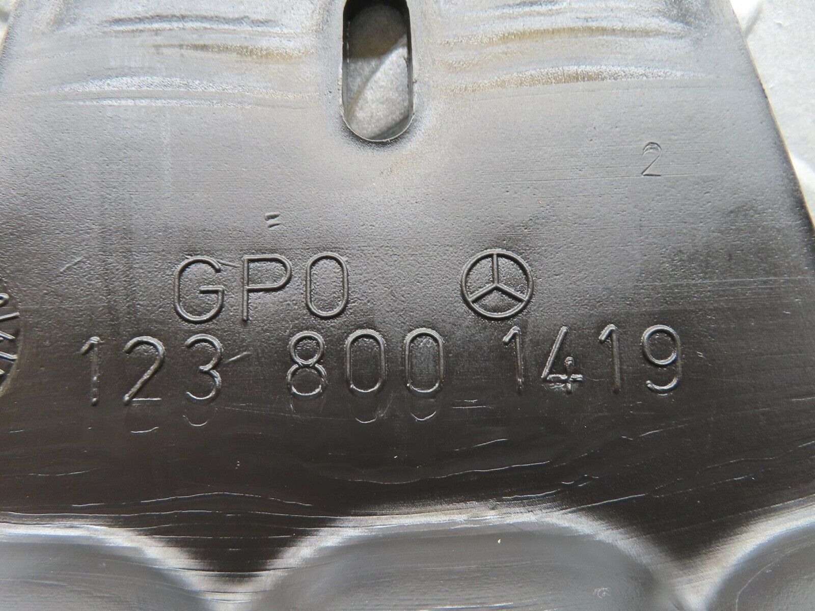 15878 Mercedes-Benz W123 280E Vacuum Reservoir Tank 1238001419