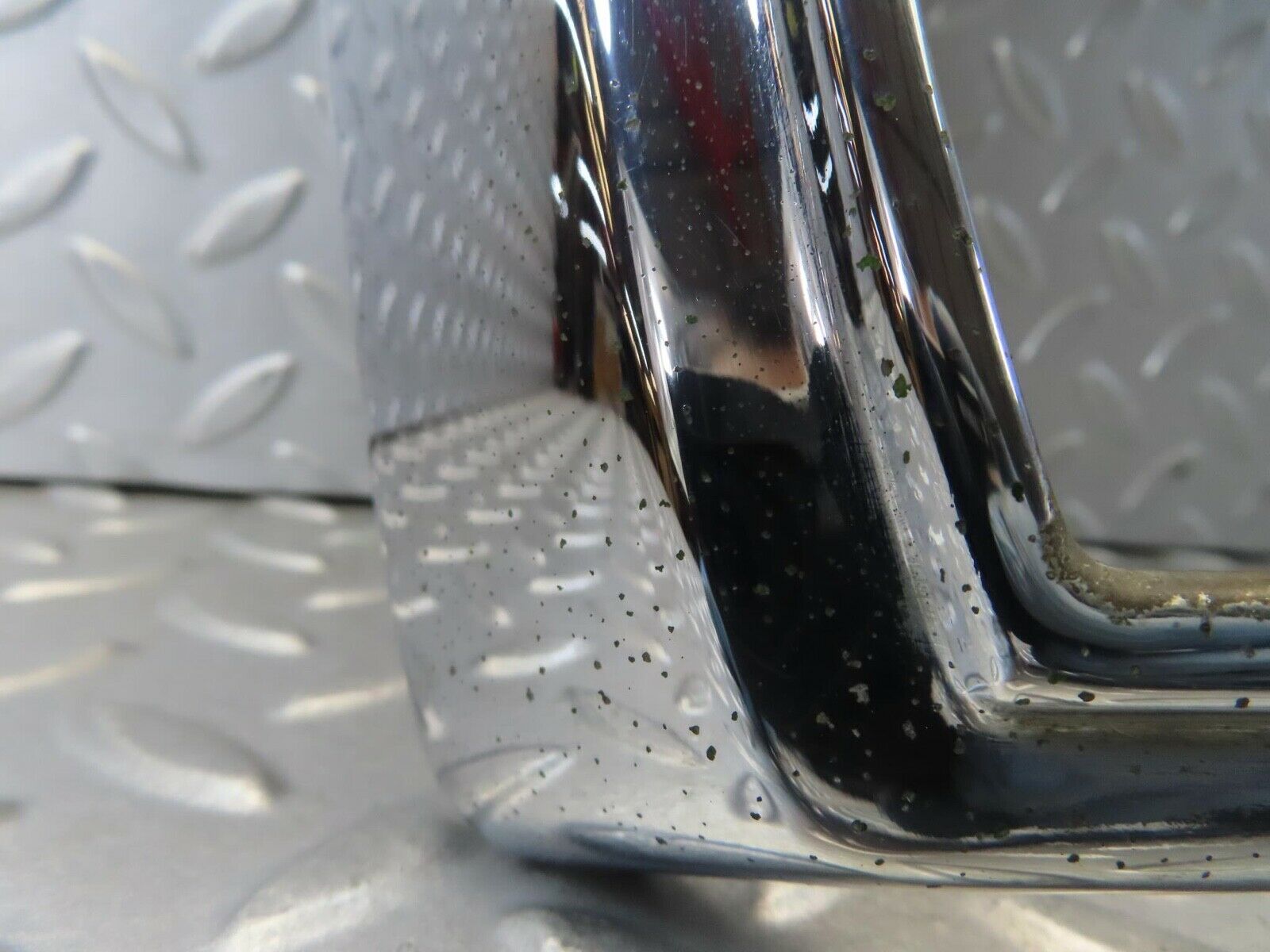 11612 Mercedes-Benz W114 Front Grill Frame Chrome