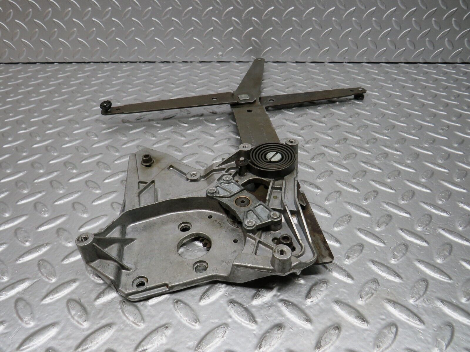 30171 Porsche 924 Left Door Power Window Regulator 477837375