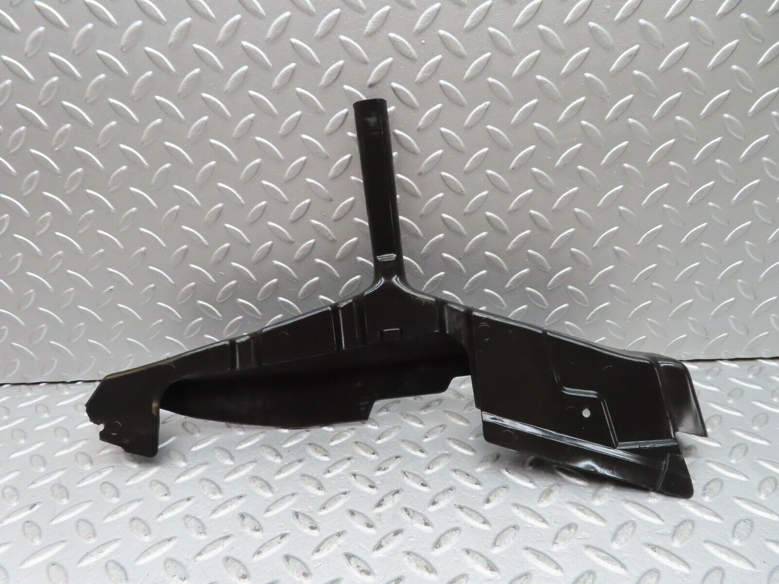 17172 Mercedes-Benz R129 300SL Coupe Windscreen Drain Channel Right Side