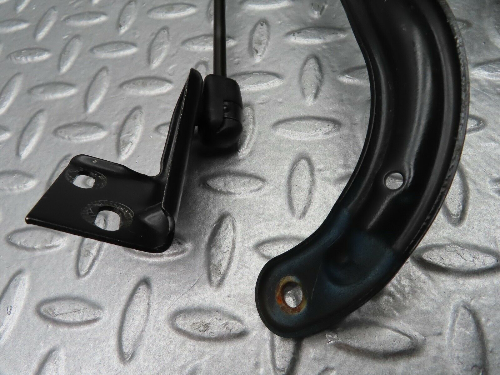 19989 Mercedes-Benz R129 300SL Coupe Trunk Boot Soft Top Hinge & Gas Strut Right Side