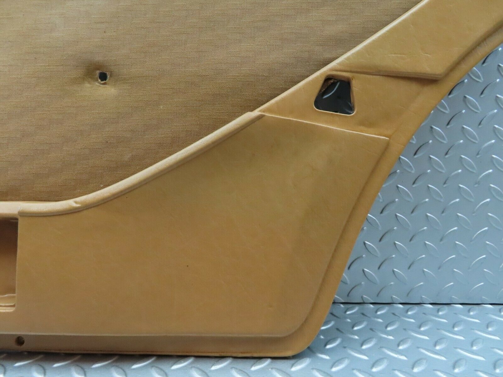 6053 Mercedes-Benz W126 380SE Rear Right Door Card Palomino 1267370270