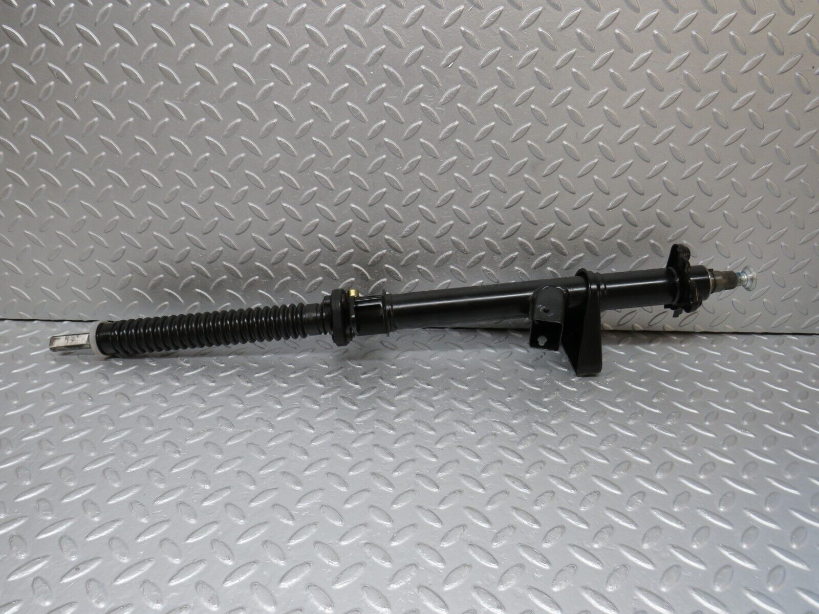 38498 Mercedes-Benz R129 280SL Coupe Steering Column