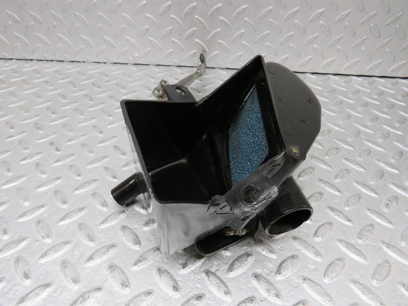 37431 Mercedes-Benz W109 300SEL Air Vent Control Right Side 1088301245