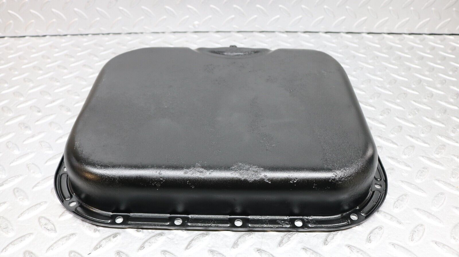 37228 Mercedes-Benz C126 420SEC Coupe Engine Oil Pan Oil Sump