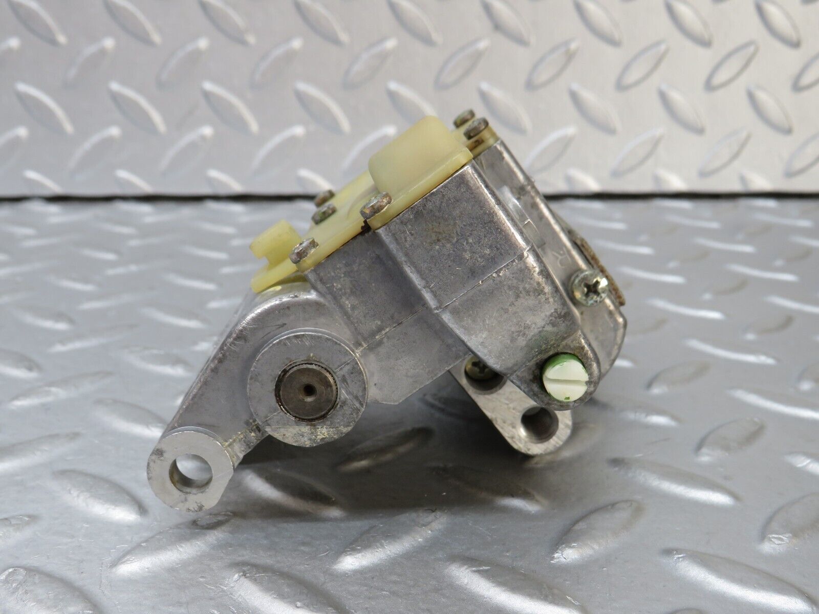 36322 Mercedes-Benz W126 420SE Steering Column Adjustment Motor 1264600425