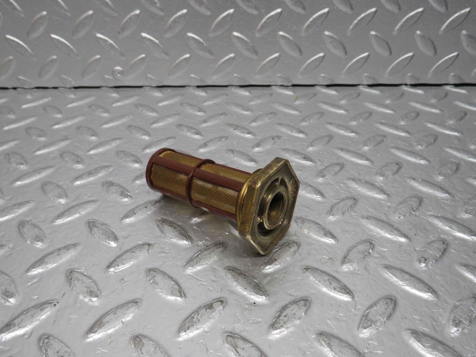 31455 Mercedes-Benz W123 200D Fuel Tank Fuel Filter