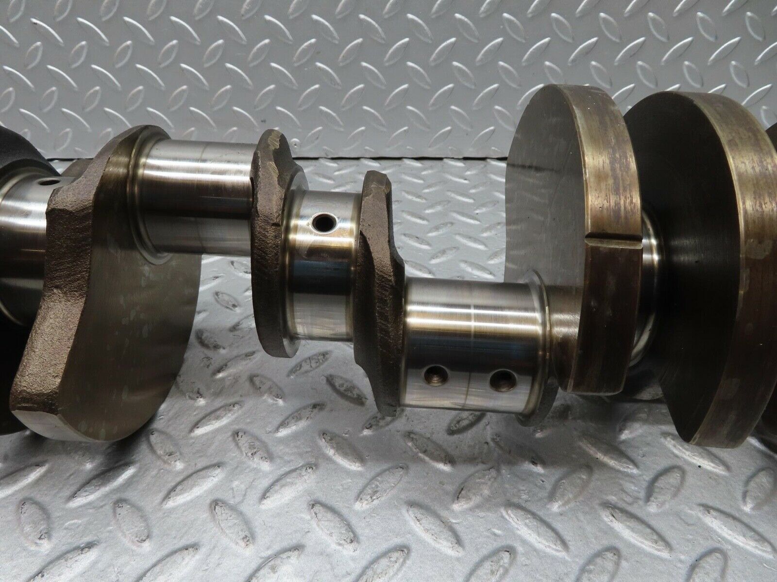 16531 Mercedes-Benz C107 350SLC Coupe Crankshaft