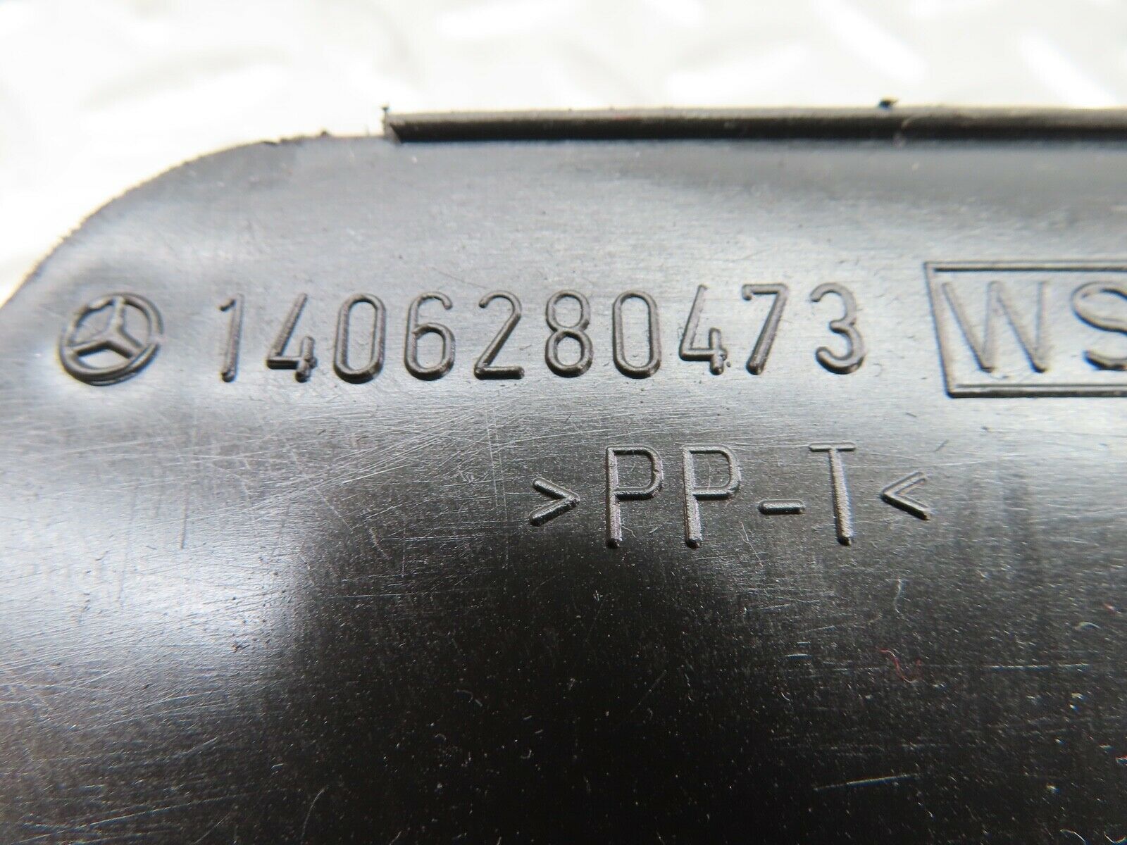 19527 Mercedes-Benz C140 CL420 Coupe Engine Bay Water Drain Right 1406280473