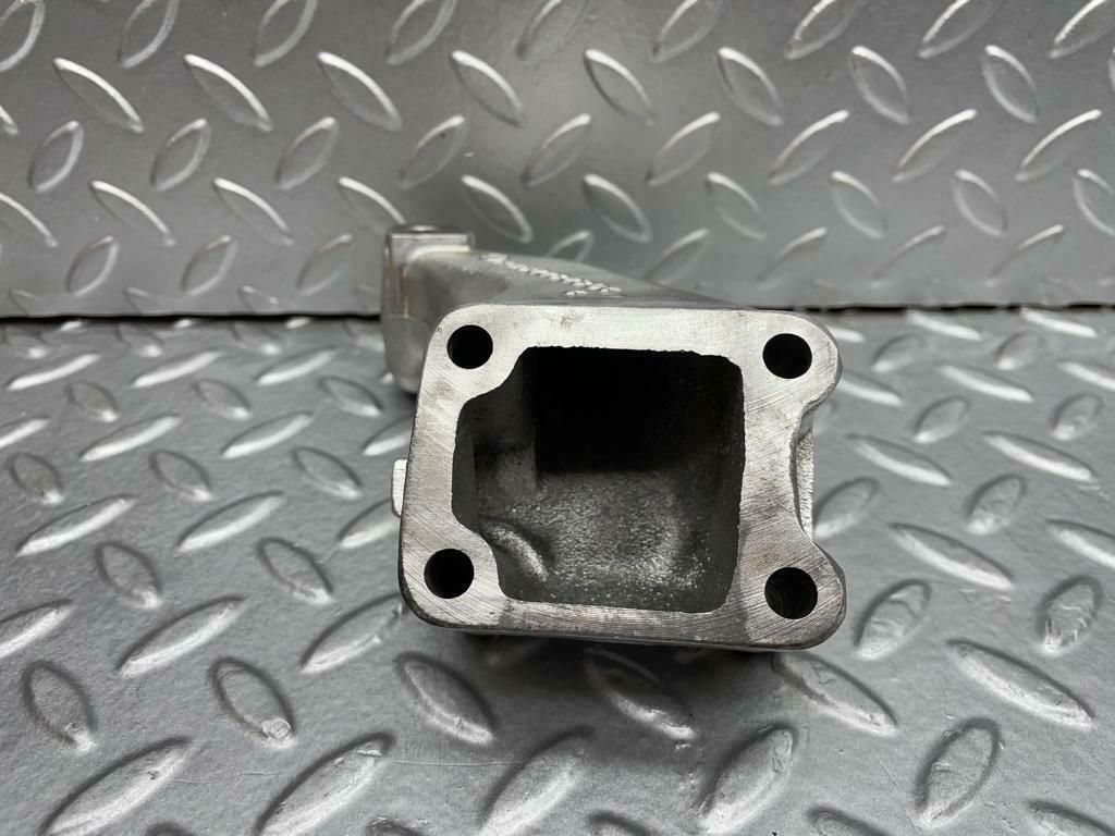 0218 Mercedes-Benz W116 350SE Engine Mount Bracket Right Side 1162232804