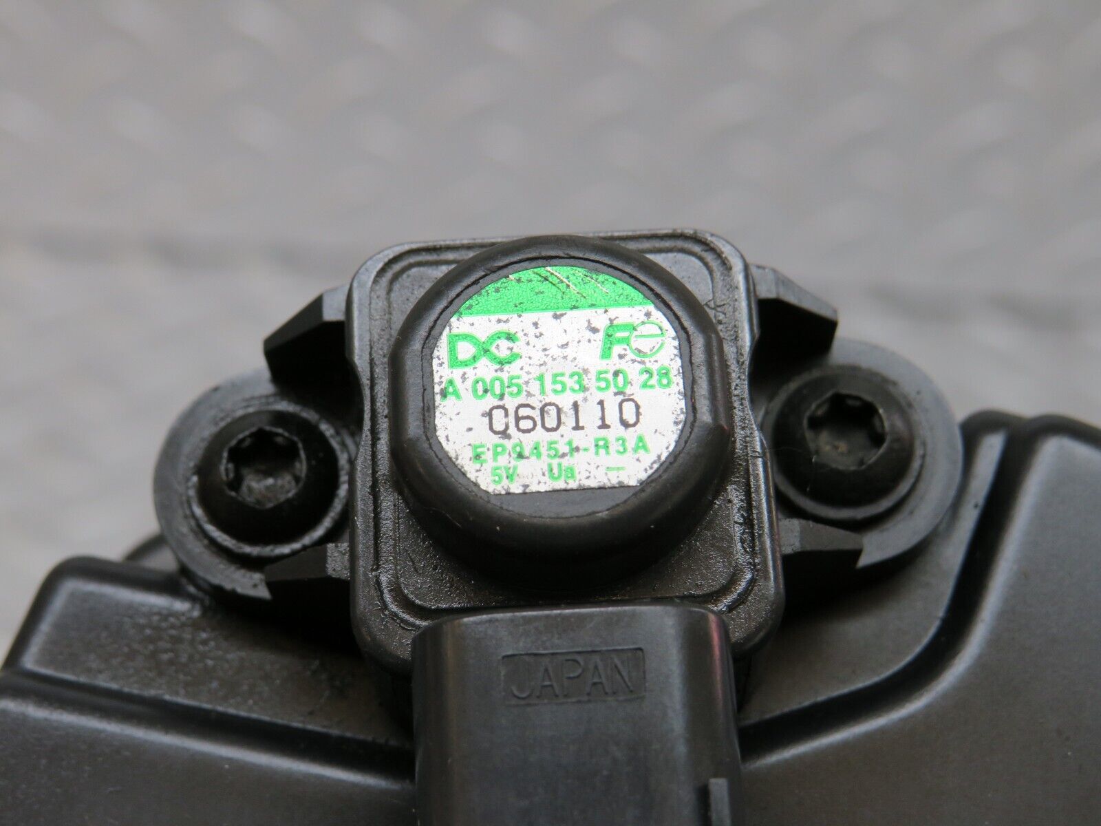 35116 Mercedes-Benz W221 Air Filter Box Housing 6420902101 0051535028