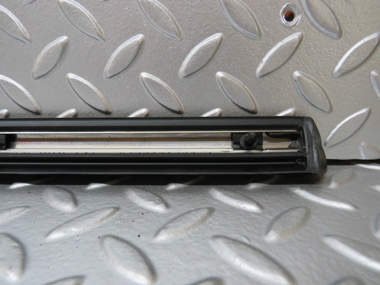 25600 Mercedes-Benz W123 200 Front Right Door Lower Moulding Trim