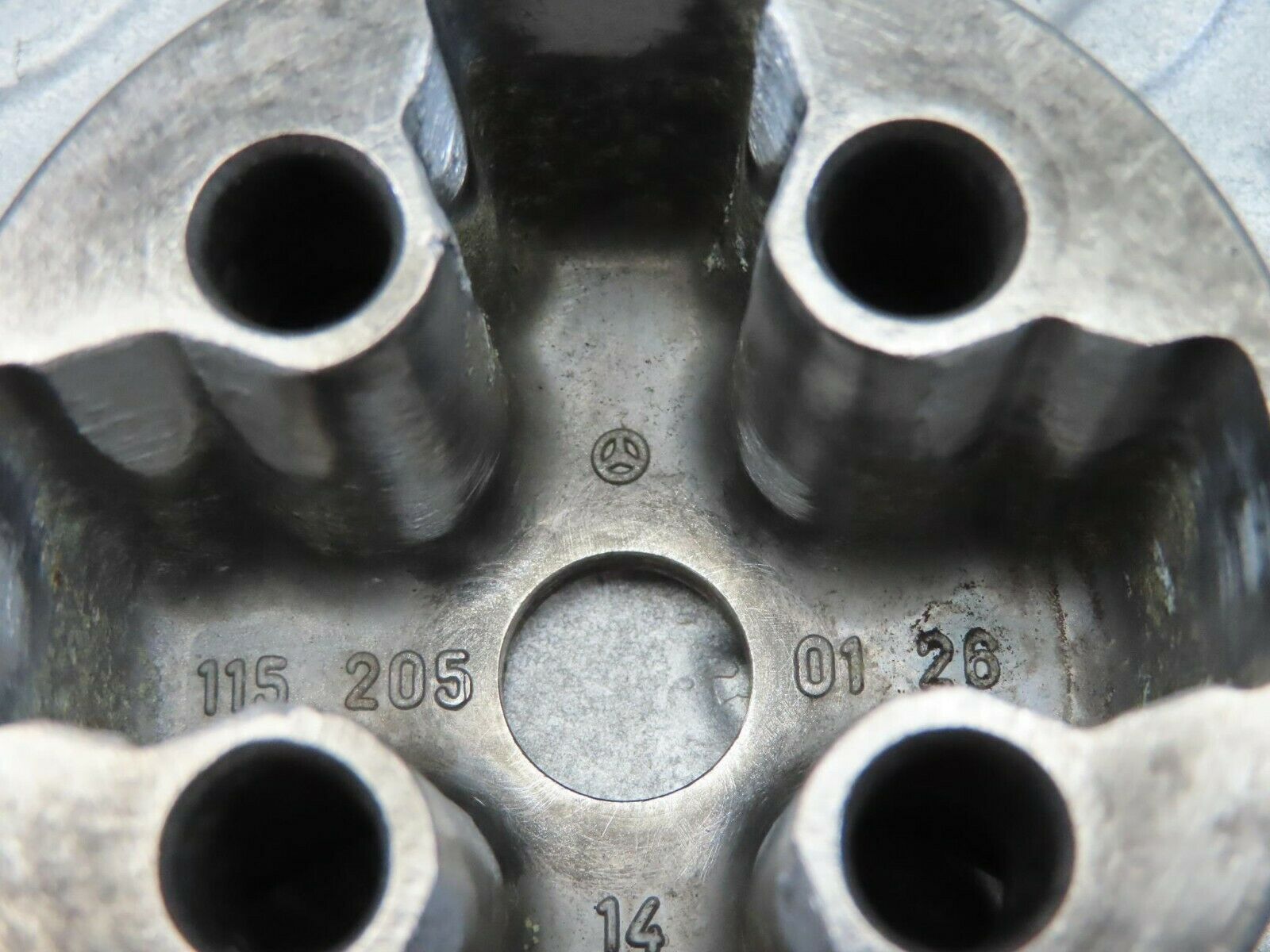 7971 Mercedes-Benz W115 220D Water Pump Spacer 1152050126