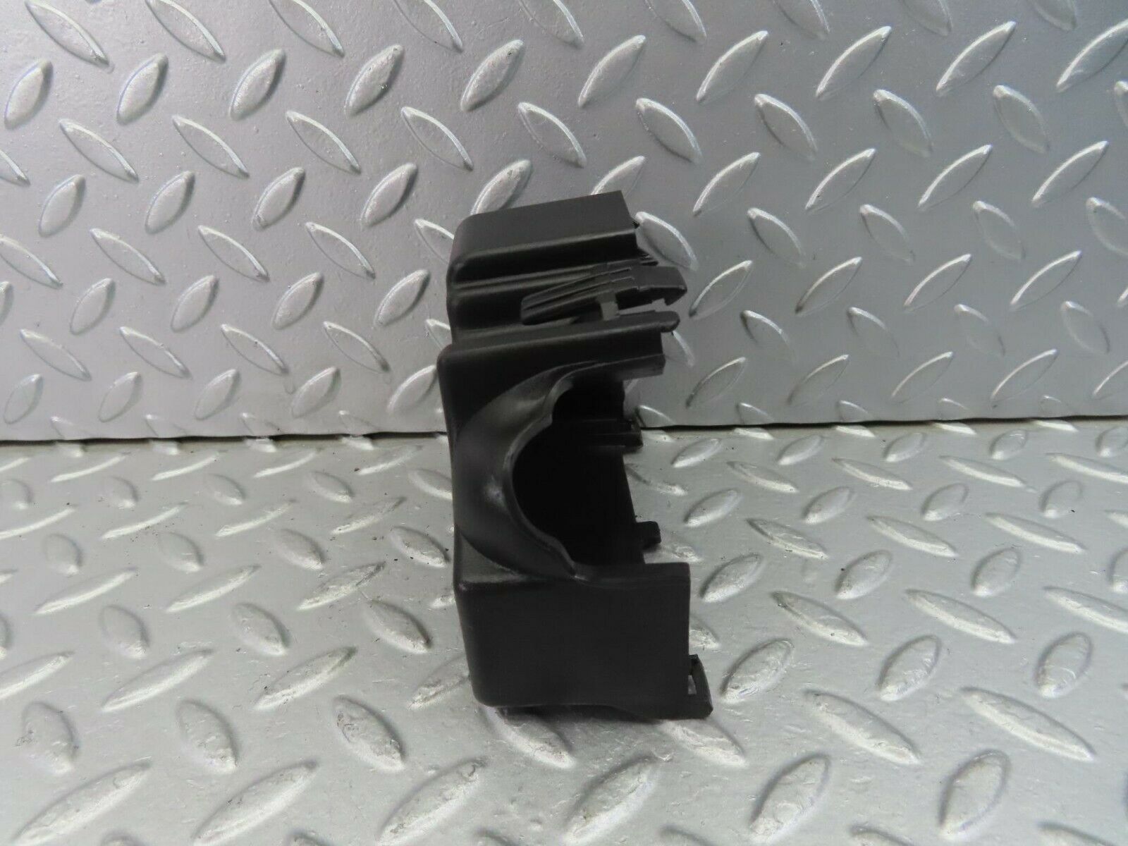 9948 Mercedes-Benz C123 230CE Coupe Fuse Box Relay Cover 1235450146