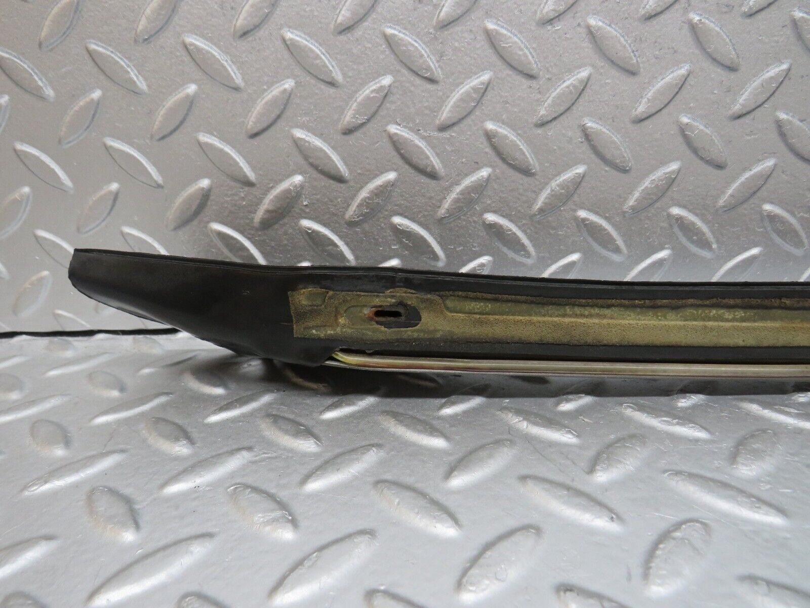 36057 Mercedes-Benz W126 420SE A Pillar Exterior Trim Right Side 1266981698