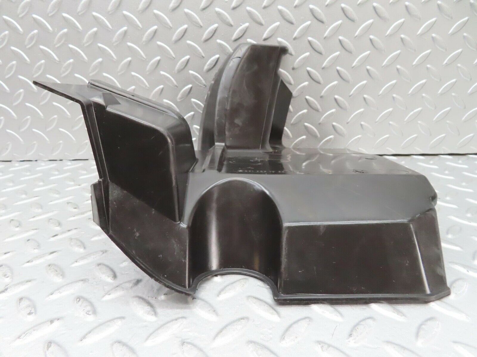 14679 Mercedes-Benz W201 190E Bulkhead Panel 2016281055