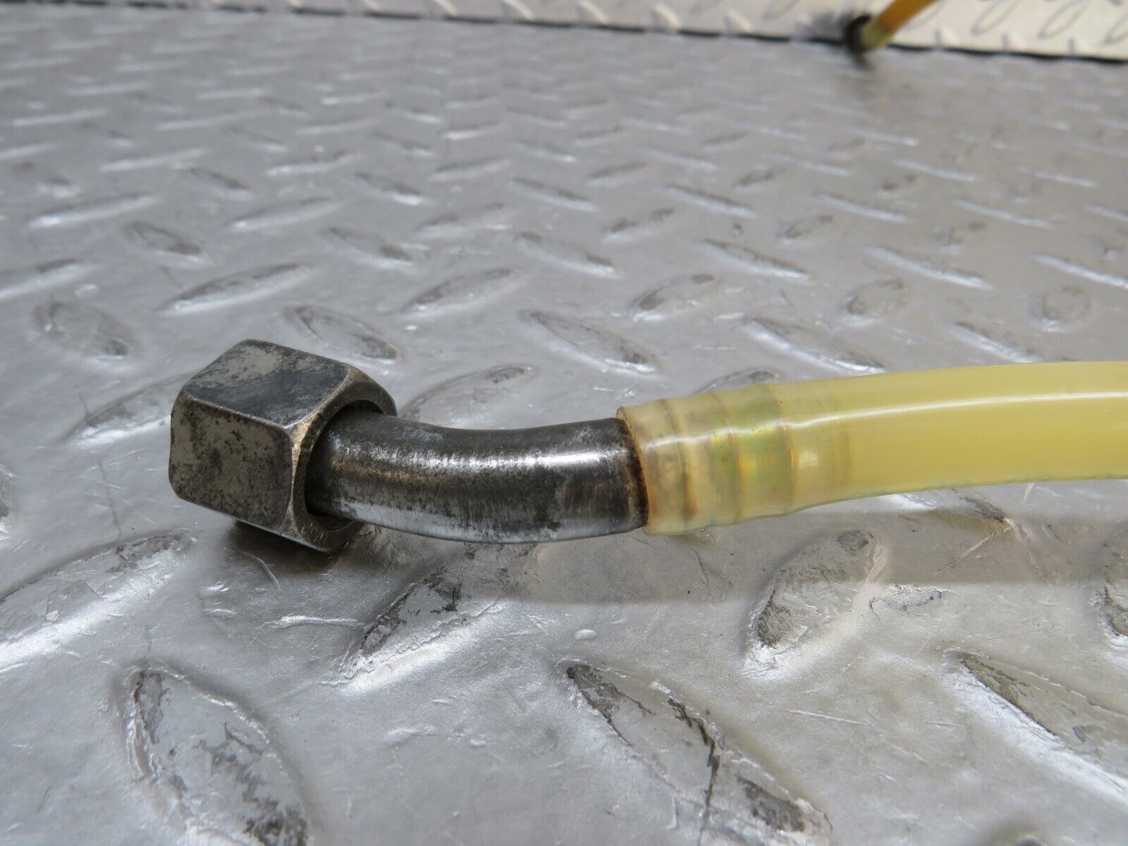 37160 Mercedes-Benz C126 420SEC Coupe Brake Servo Pipe