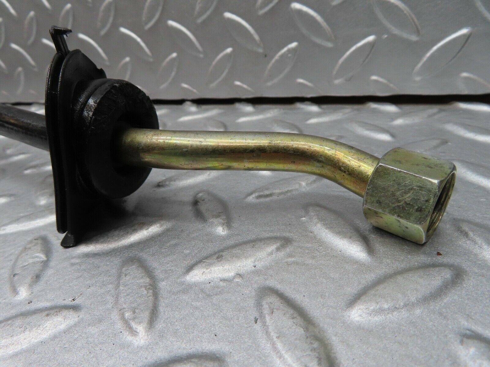 17277 Mercedes-Benz R129 300SL Coupe Brake Servo Vacuum Pipe