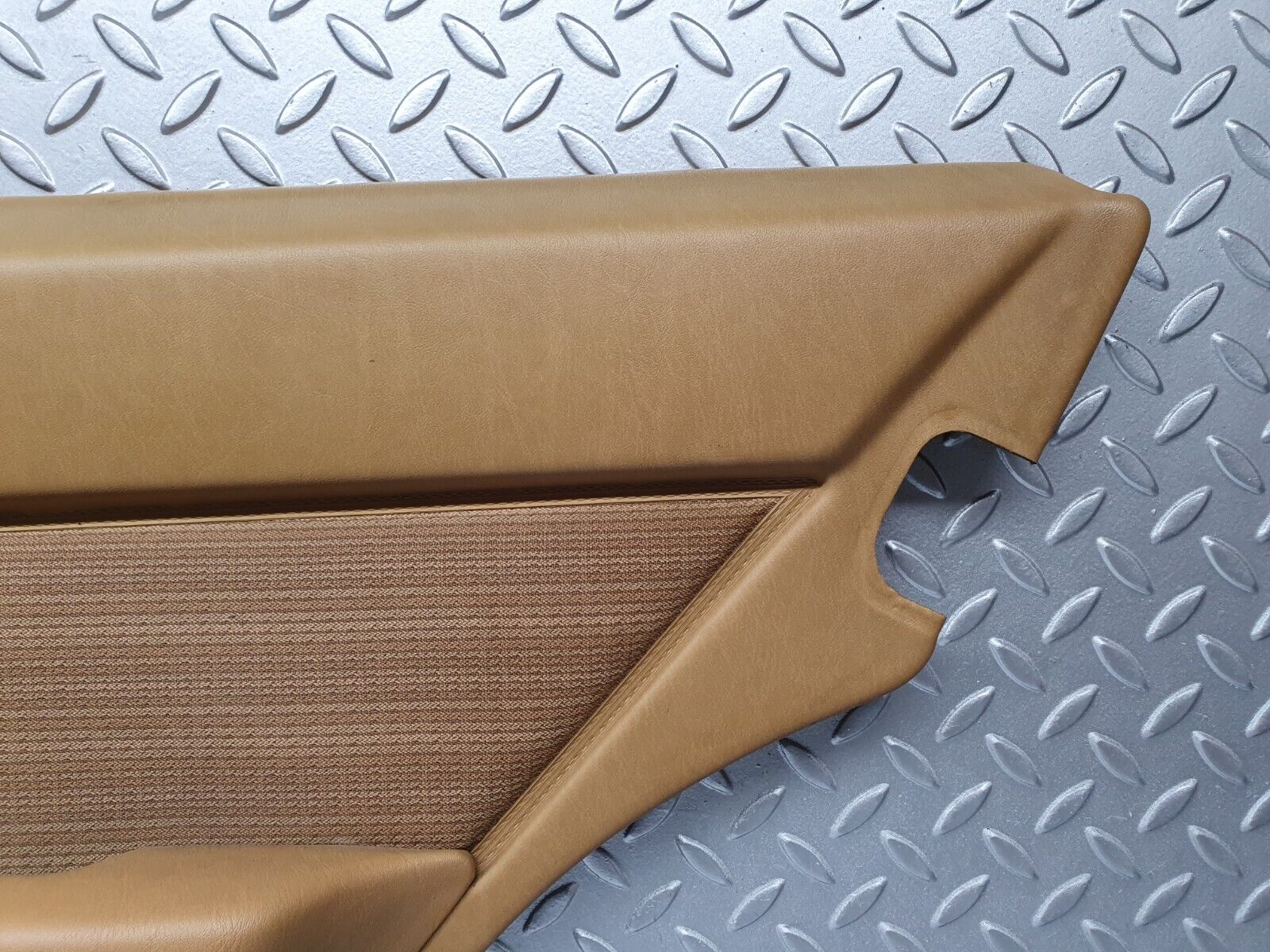 41481 Mercedes-Benz W124 200E Rear Right Door Card Palomino