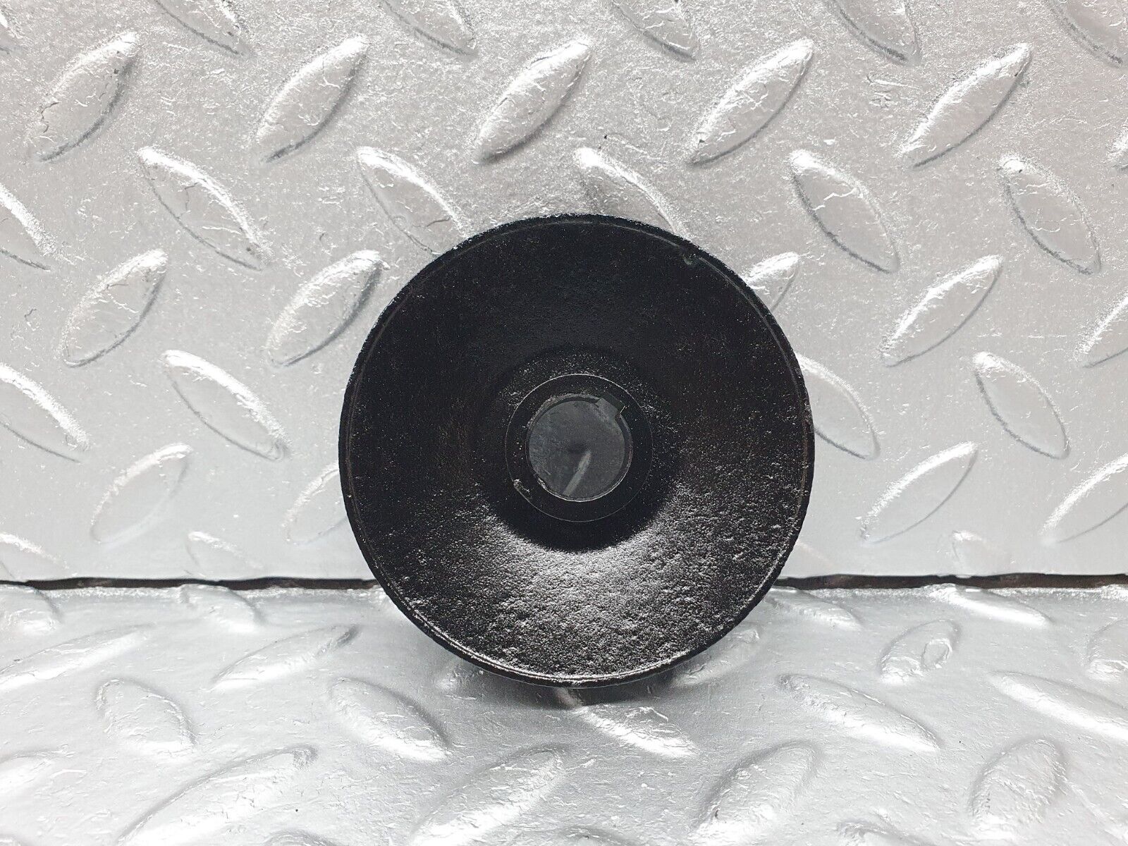 40831 Mercedes-Benz W123 300D Alternator Generator Pulley