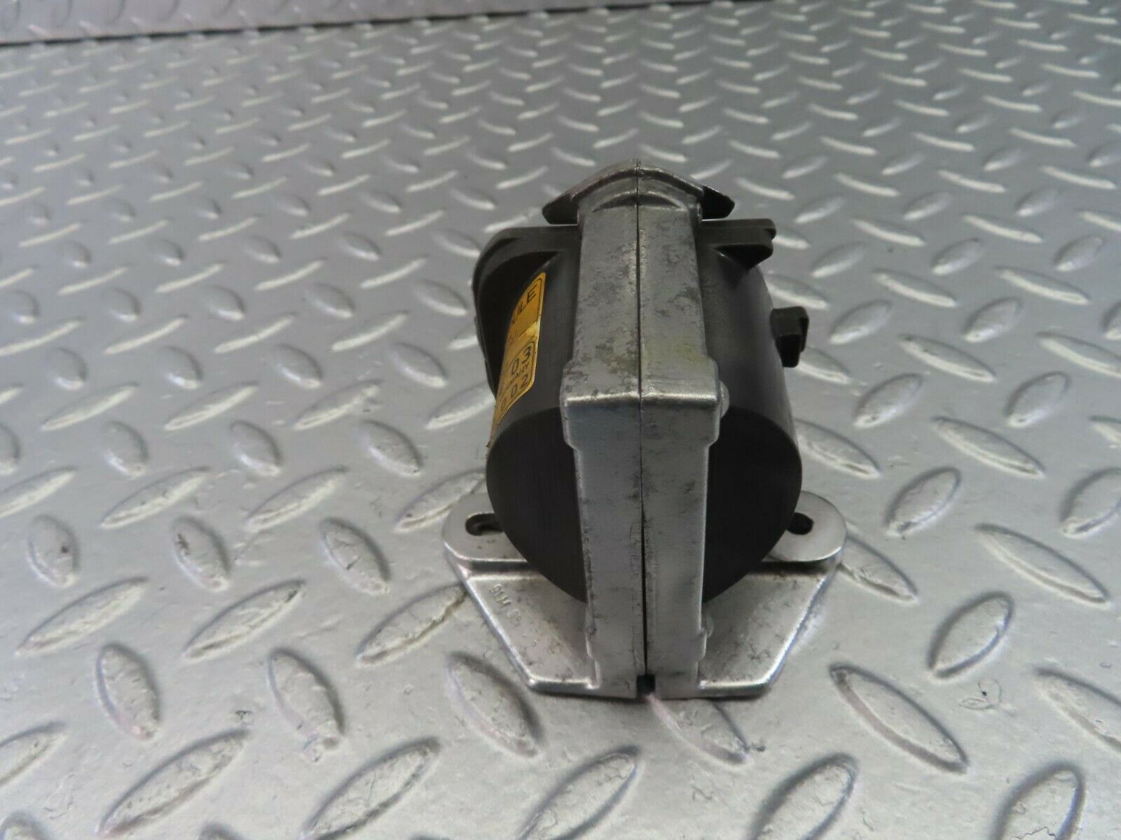 10519 Mercedes-Benz W201 190E Ignition Coil 0001585403