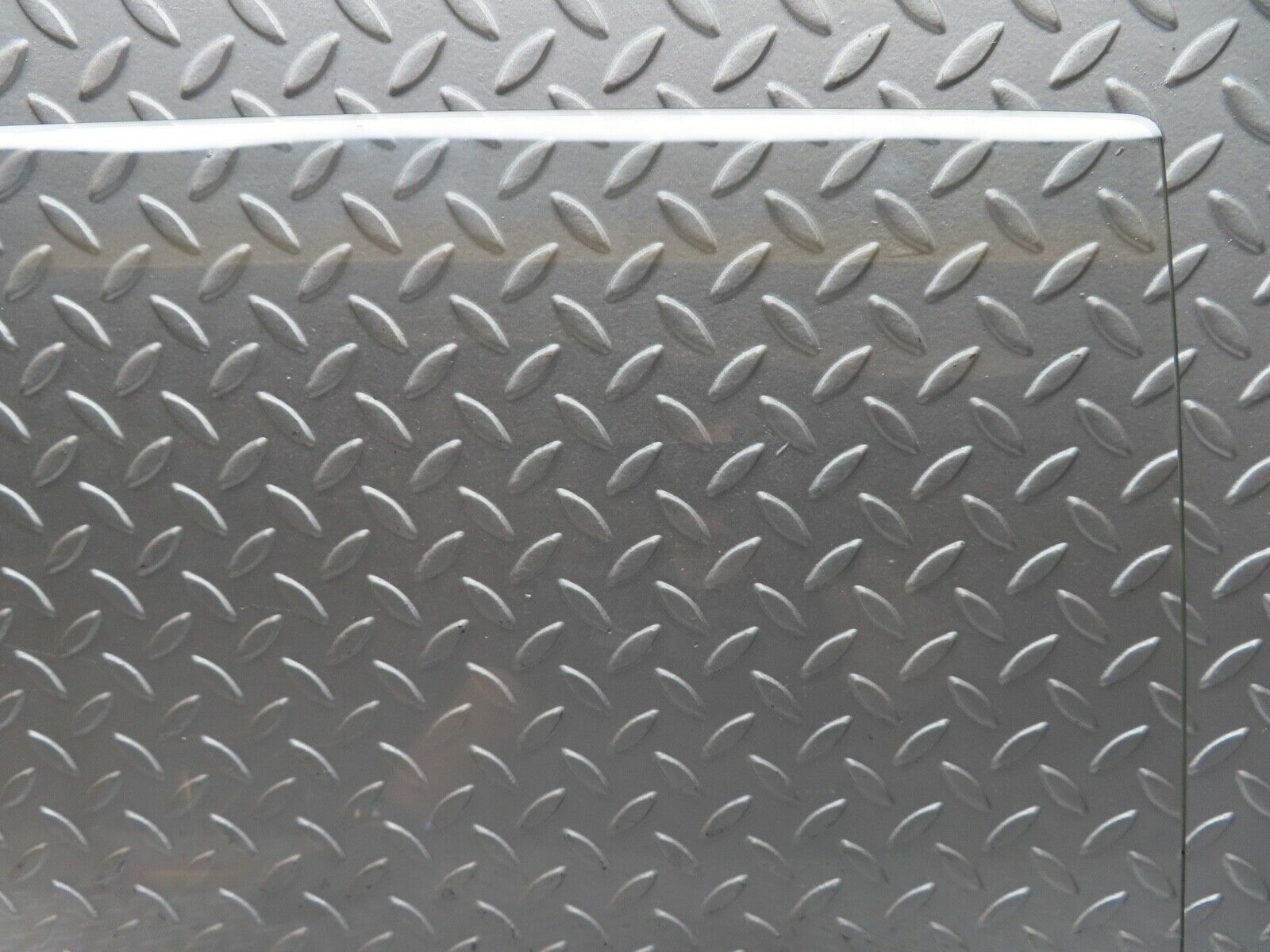 18814 Mercedes-Benz W116 Rear Left Door Window Glass