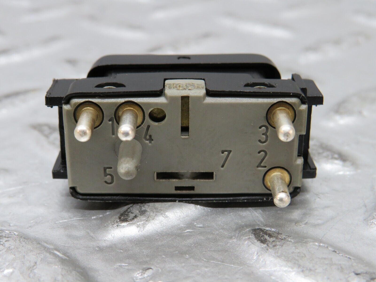 27563 Mercedes-Benz S124 300TE Electric Window Switch Right Side 1248209410