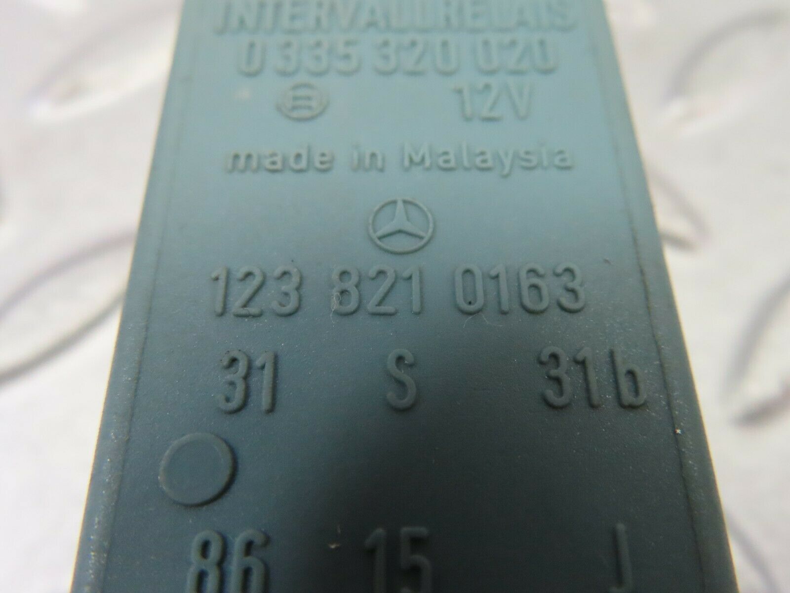 7722 Mercedes-Benz S123 230TE Wagon Wiper Relay 1238210163