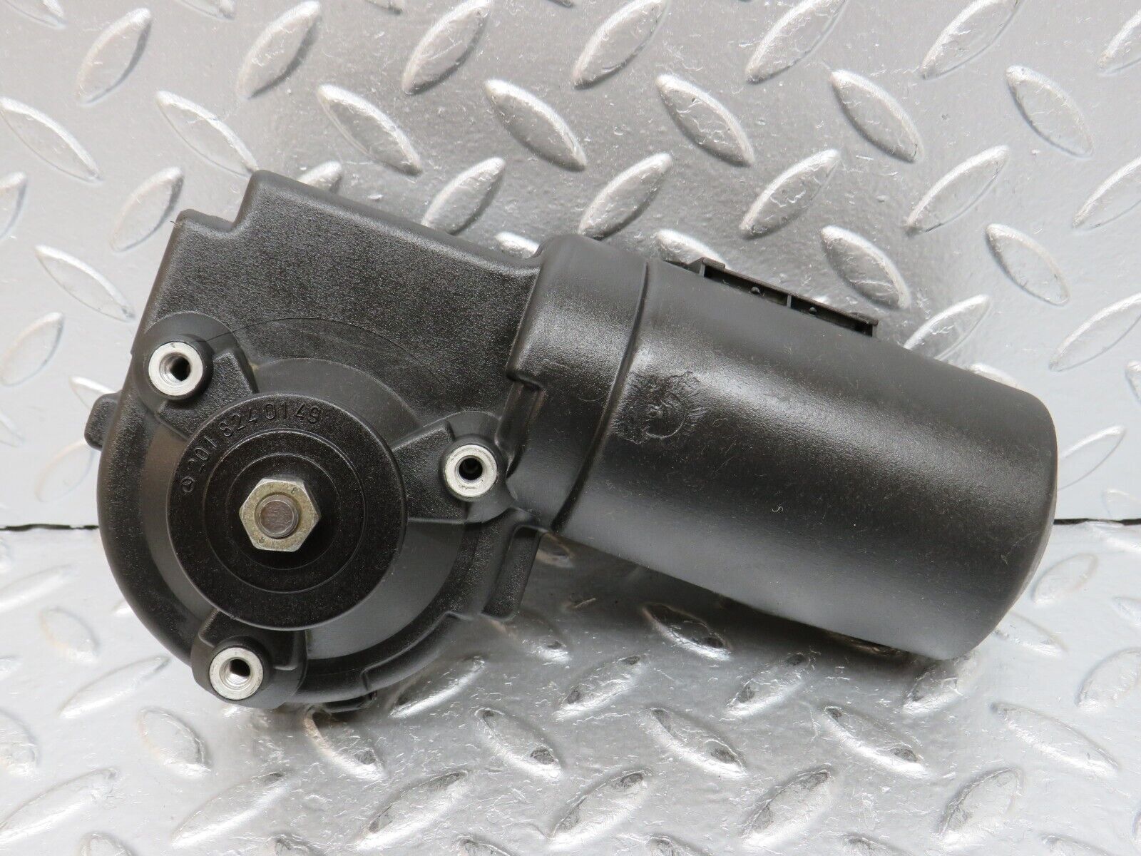 32431 Mercedes-Benz S124 300TE Wagon Wiper Motor 2018240149