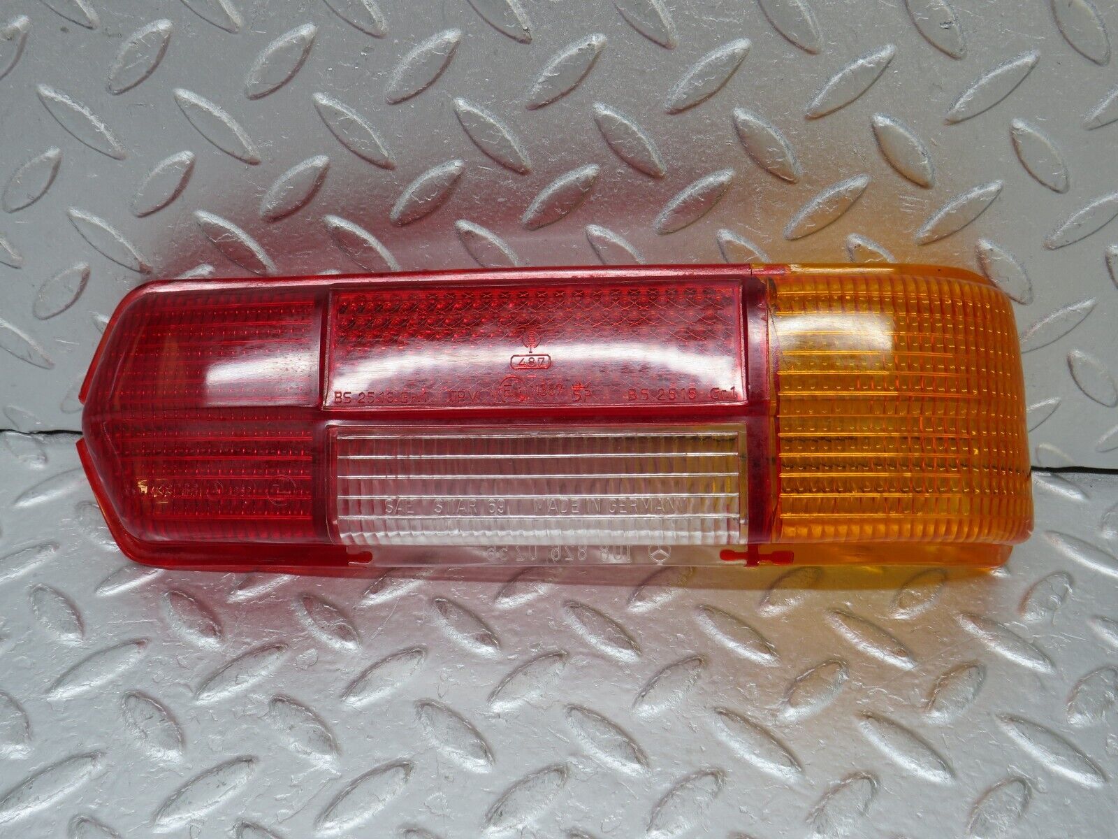 37444 Mercedes-Benz W109 300SEL Tail Light Lens Right Side 1088260256