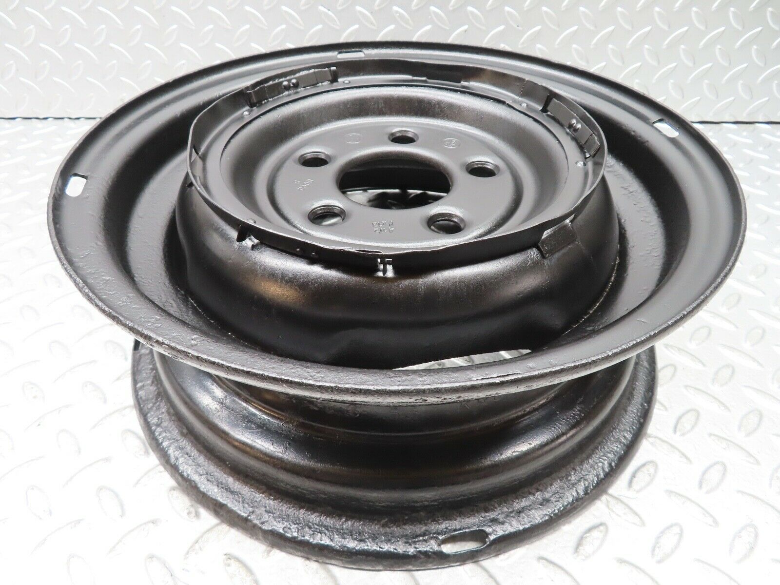 18992 Mercedes-Benz W121 190b Ponton Steel Wheel 4.5kx13