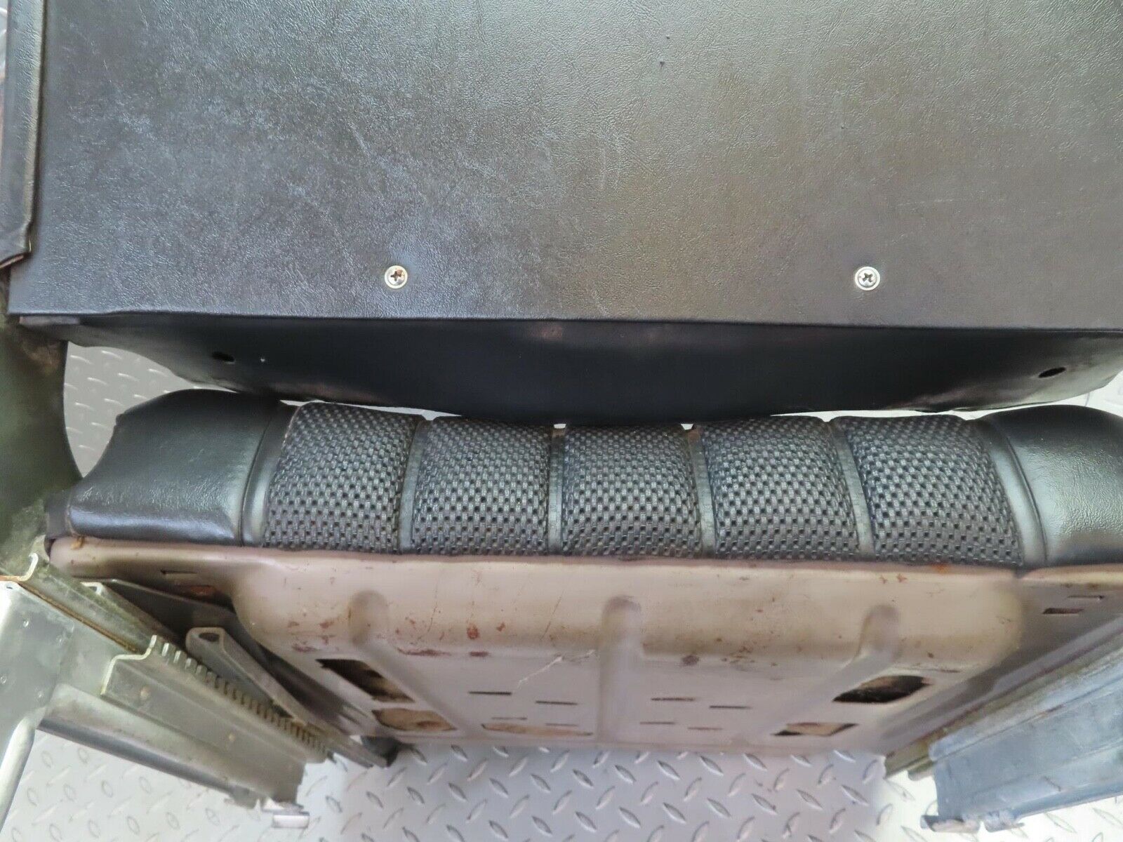 13022 Mercedes-Benz W111 220S Front Right Passenger Seat Black LHD