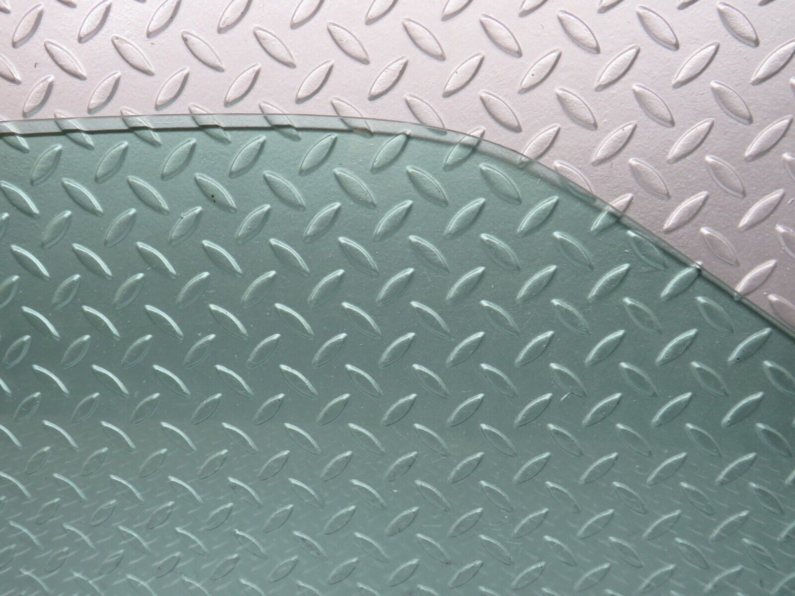 37875 Mercedes-Benz A124 320E Cabriolet Front Left Door Window Glass