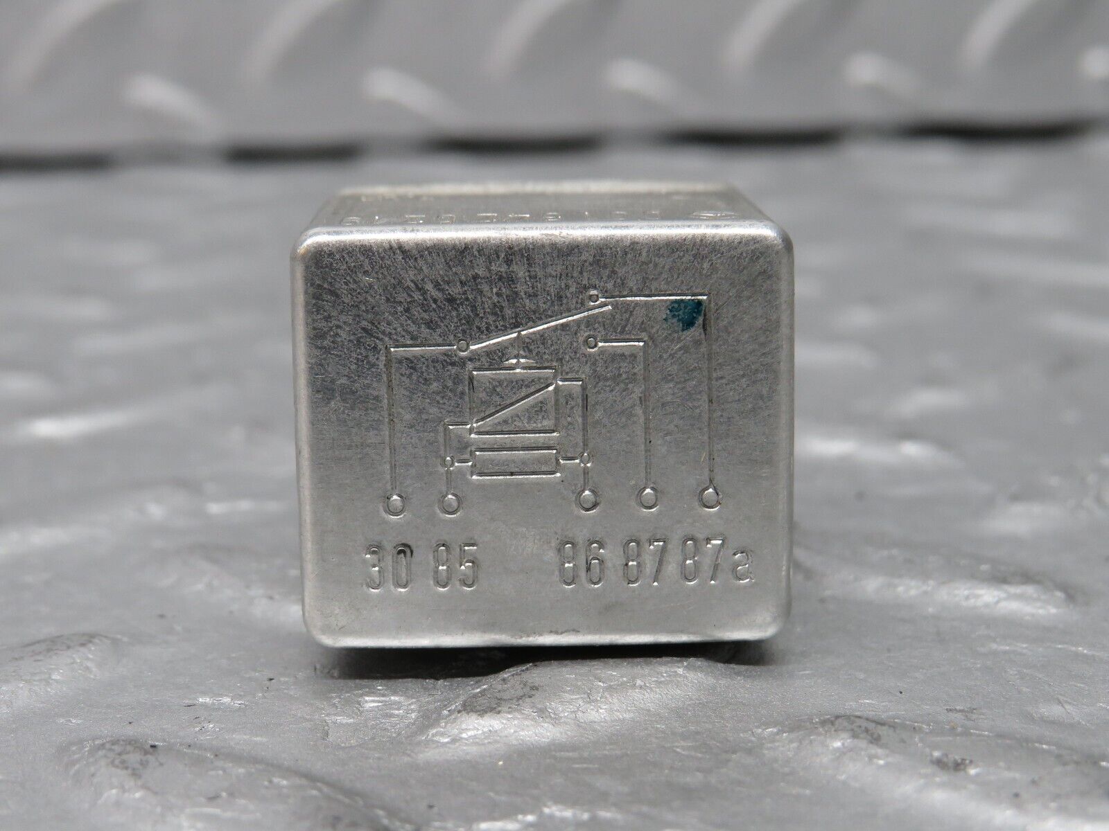 38536 Mercedes-Benz R129 280SL Coupe Multi Purpose Relay 0015420219