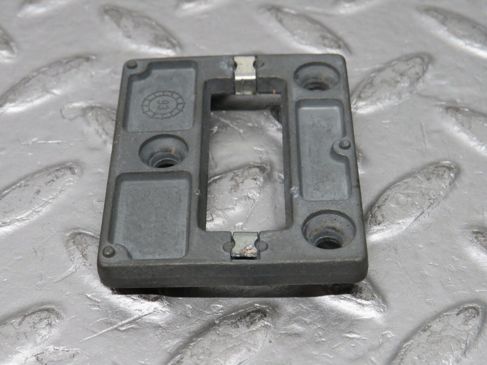 37843 Mercedes-Benz A124 320E Cabriolet Rear View Mirror Bracket 1298110111