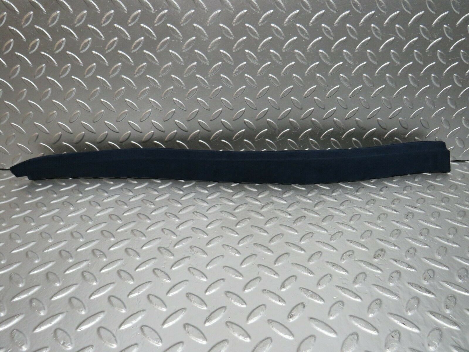 24608 Mercedes-Benz W140 S320 C Pillar Side Cover Right Side Blue 1406902126