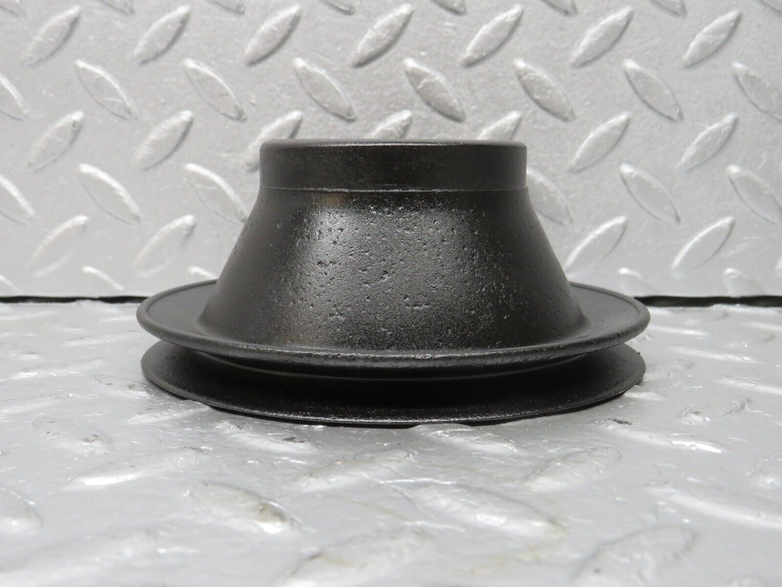 40413 Mercedes-Benz W110 230 Water Pump Pulley