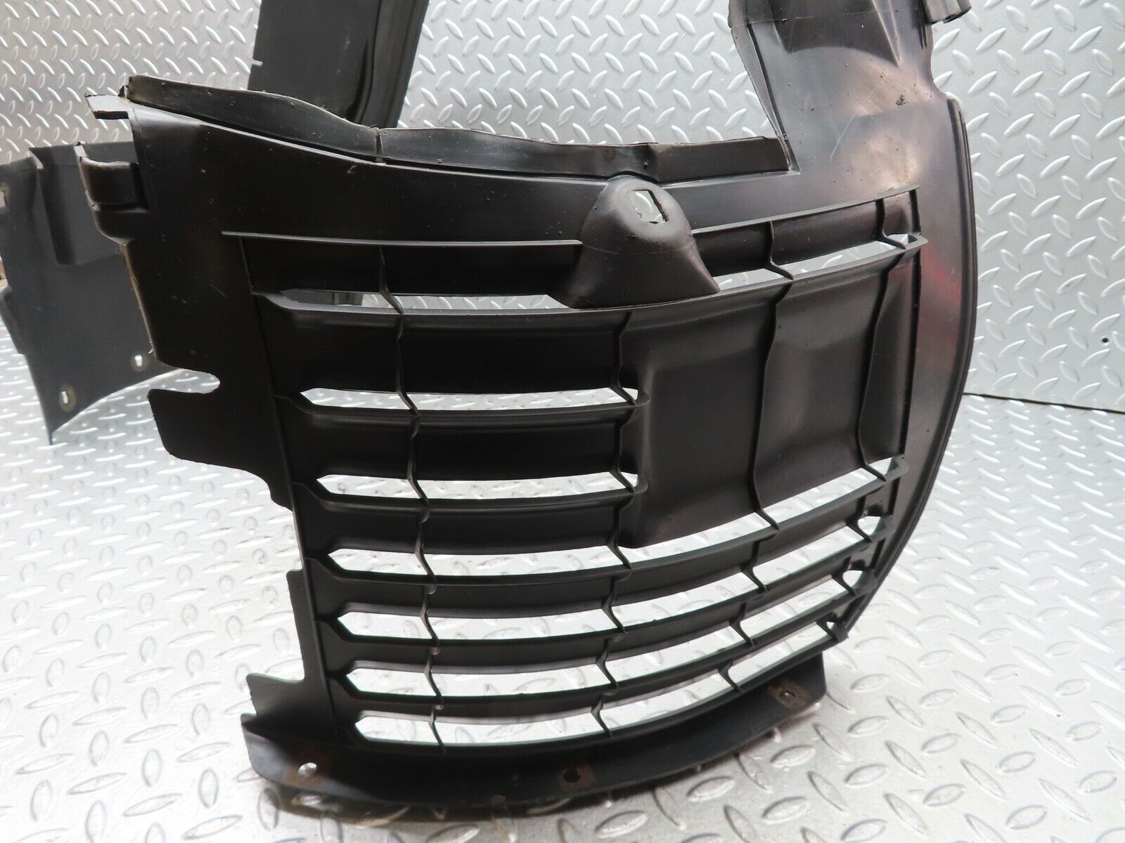 19734 Mercedes-Benz C140 CL420 Coupe Front Left Fender Wing Splash Guard 1406981930